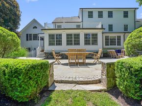 152 Long Lots Road, New Canaan CT 06840