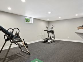 152 Long Lots Road, New Canaan CT 06840