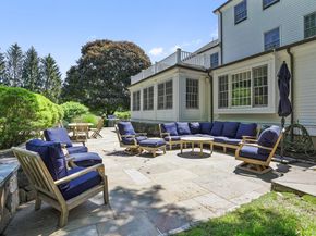 152 Long Lots Road, New Canaan CT 06840