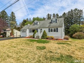 6 Country Ridge Road, Danbury CT 06811