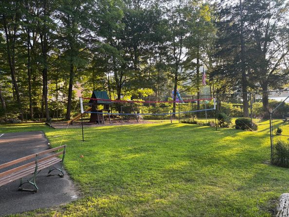 6 Vista Street, Danbury CT 06811