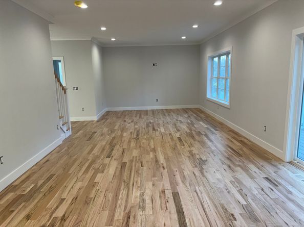 6 Vista Street, Danbury CT 06811