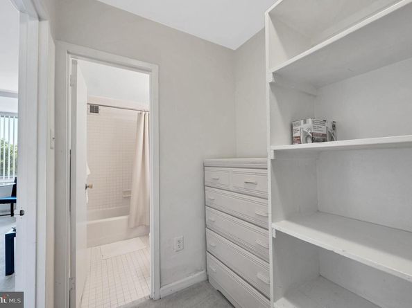 1111 Arlington Boulevard 646, Arlington VA 22209