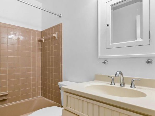 1218 Kensington Road, Mclean VA 22101