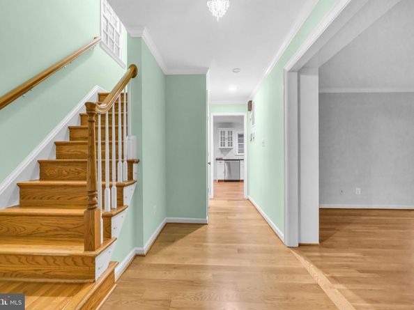1218 Kensington Road, Mclean VA 22101