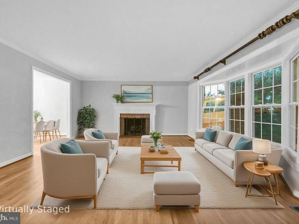 1218 Kensington Road, Mclean VA 22101