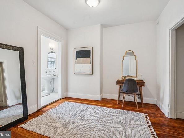 1818 Delancey Street, Philadelphia PA 19103