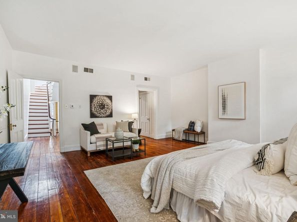 1818 Delancey Street, Philadelphia PA 19103