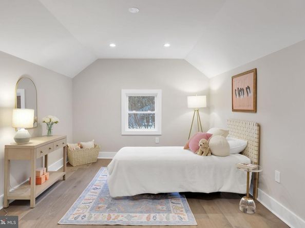 3740 Kanawha Street NW, Washington DC 20015
