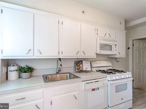 2217 39TH Place NW, Washington DC 20007