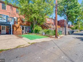 2217 39TH Place NW, Washington DC 20007