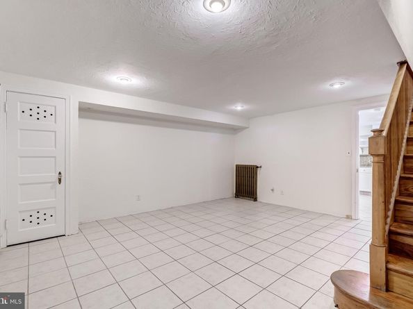 2217 39TH Place NW, Washington DC 20007