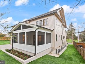 3941 N Glebe Road, Arlington VA 22207