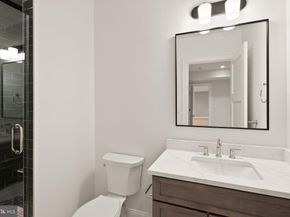 3941 N Glebe Road, Arlington VA 22207