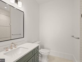 3941 N Glebe Road, Arlington VA 22207