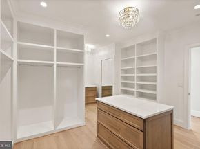 3941 N Glebe Road, Arlington VA 22207