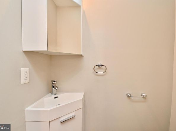 1103 Morse Street NE, Washington DC 20002