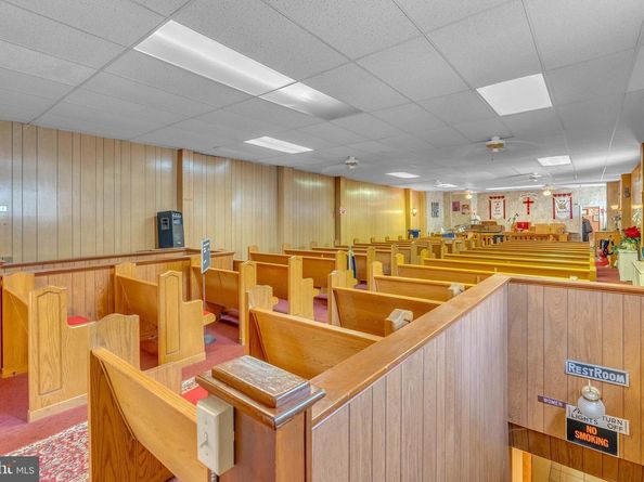 6222 Lansdowne Avenue, Philadelphia PA 19151