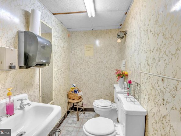 6222 Lansdowne Avenue, Philadelphia PA 19151