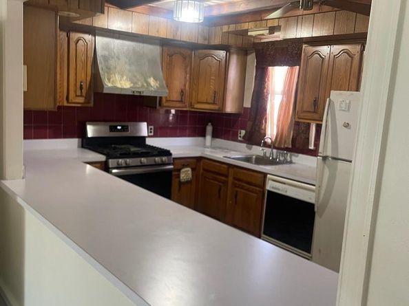 1211 E Johnson Street, Philadelphia PA 19138