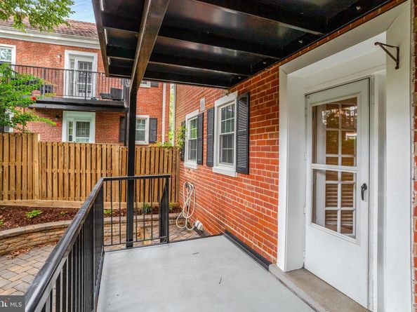 3004 S Columbus Street S A2, Arlington VA 22206