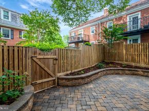 3004 S Columbus Street S A2, Arlington VA 22206