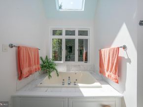 1241 Denbigh Lane, Wayne PA 19087