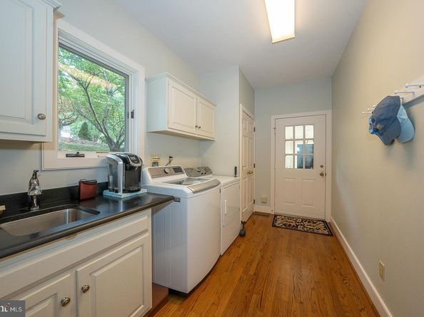 1241 Denbigh Lane, Wayne PA 19087