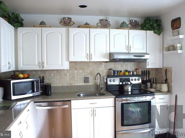 1902 Valley Terrace SE, Washington DC 20032