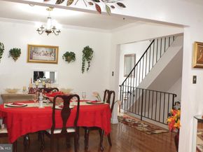 1902 Valley Terrace SE, Washington DC 20032