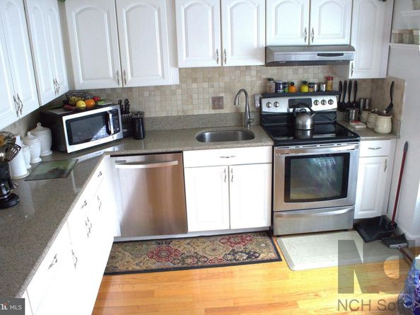 1902 Valley Terrace SE, Washington DC 20032