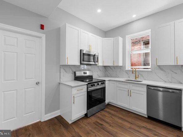 1828 W Venango Street, Philadelphia PA 19140