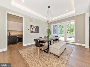 1009 Hillcrest Drive SW, Vienna VA 22180