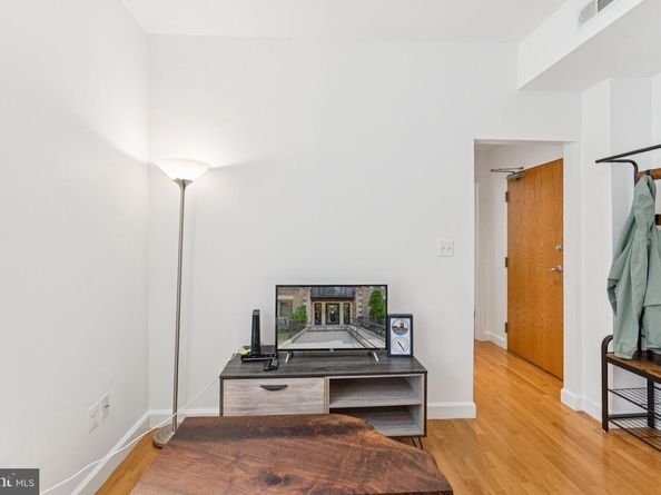 1440 Columbia Road NW 204, Washington DC 20009
