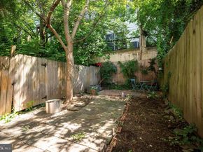 4343 Boone Street, Philadelphia PA 19128
