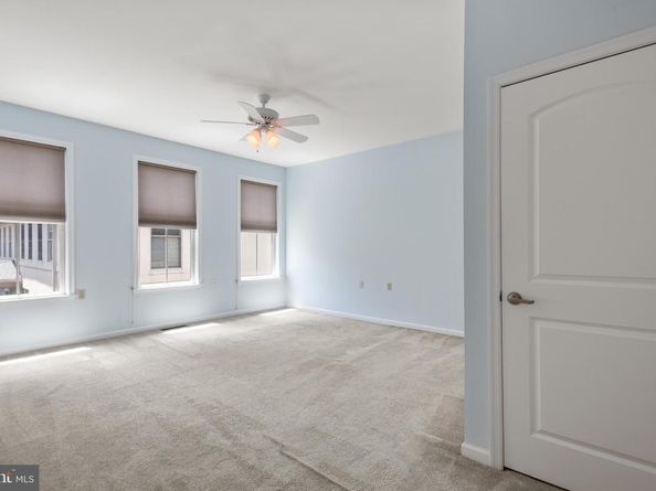 133 N Bread Street J3, Philadelphia PA 19106