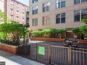 133 N Bread Street J3, Philadelphia PA 19106