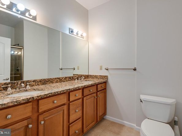 133 N Bread Street J3, Philadelphia PA 19106