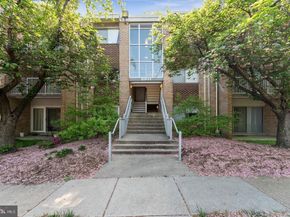 2911 Charing Cross Rd. 16, Falls Church VA 22042