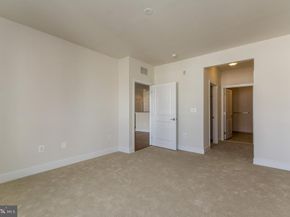 600 S 24TH Street 213, Philadelphia PA 19146