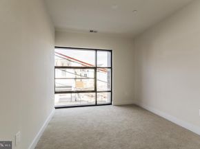 600 S 24TH Street 213, Philadelphia PA 19146