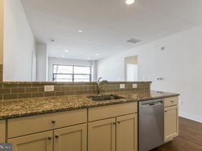 600 S 24TH Street 213, Philadelphia PA 19146