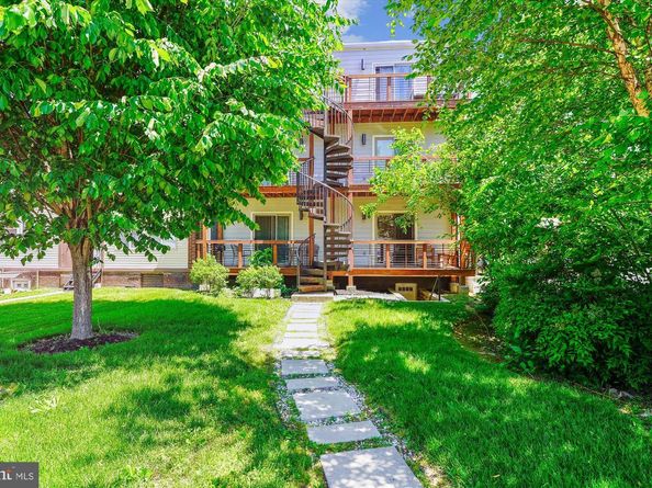 5110 Fort Totten Drive NE 4, Washington DC 20011
