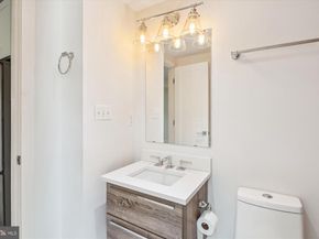 5110 Fort Totten Drive NE 4, Washington DC 20011