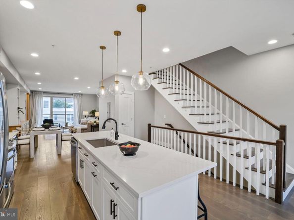 215 Randolph Place NE 2, Washington DC 20002
