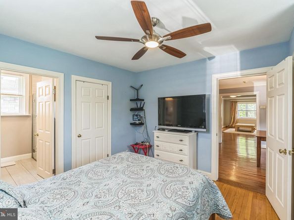 210 E Ashland Avenue, Glenolden PA 19036