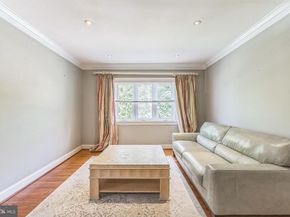 210 E Ashland Avenue, Glenolden PA 19036