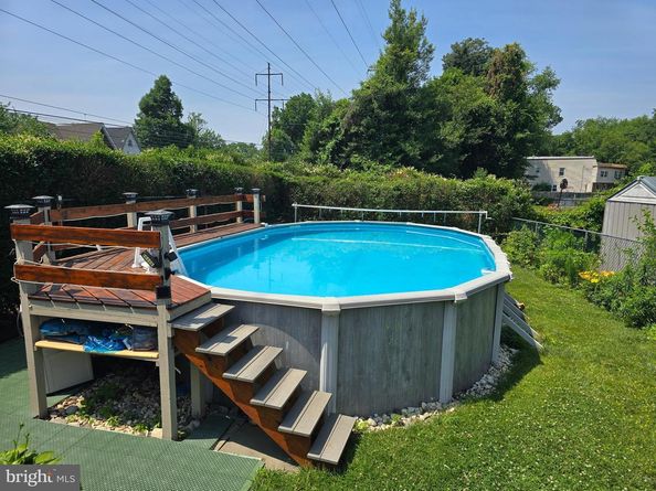 210 E Ashland Avenue, Glenolden PA 19036