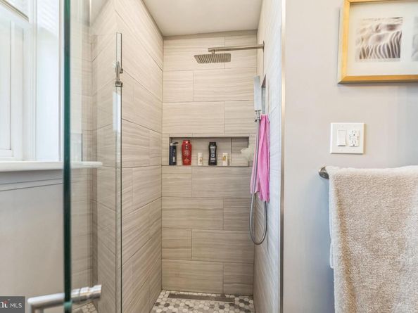 210 E Ashland Avenue, Glenolden PA 19036