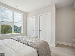 901 19TH Street NE 21, Washington DC 20002